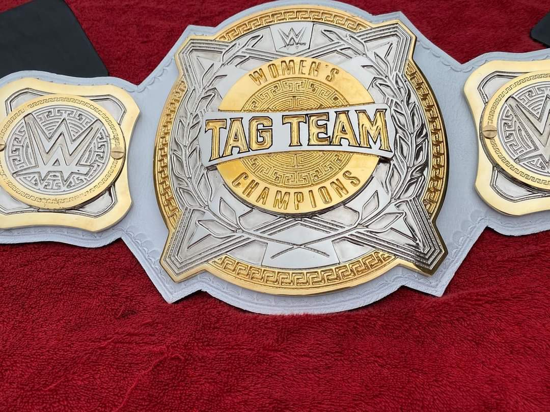 WWE Women's Tag Team Replika-Meisterschaftstitelgürtel 